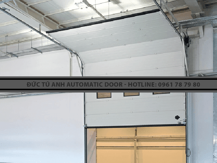 Vì sao nên chọn cửa trượt trần Đức Tú Anh Door?