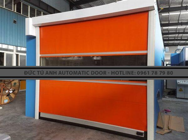 cửa cuốn nhanh pvc bị hỏng cần sửa chữa kịp thời